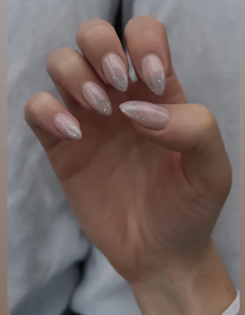 Freshly coloured nails